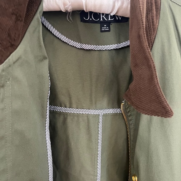 NWOT JCrew green barn jacket - M - Picture 2 of 4